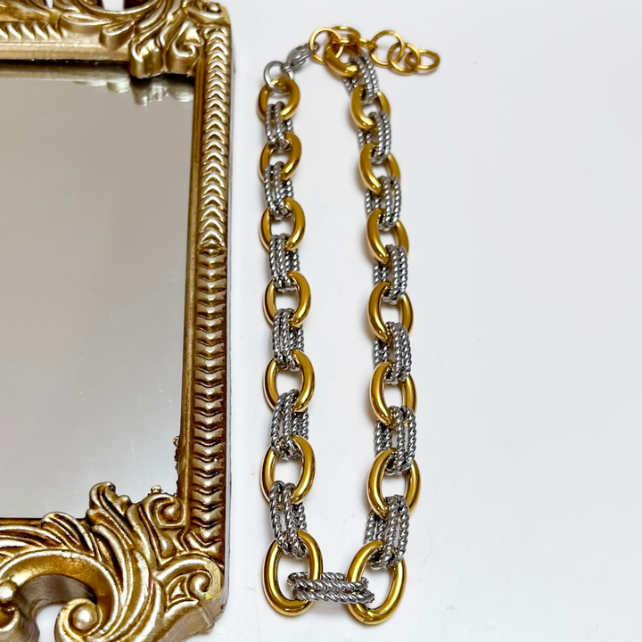 CHANSUTT PEARLS | The Margo Two-Tone Chain Necklace in Gold and Silver