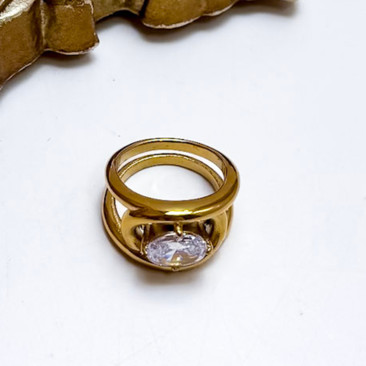 CHANSUTT PEARLS | The Dylan Ring in Gold