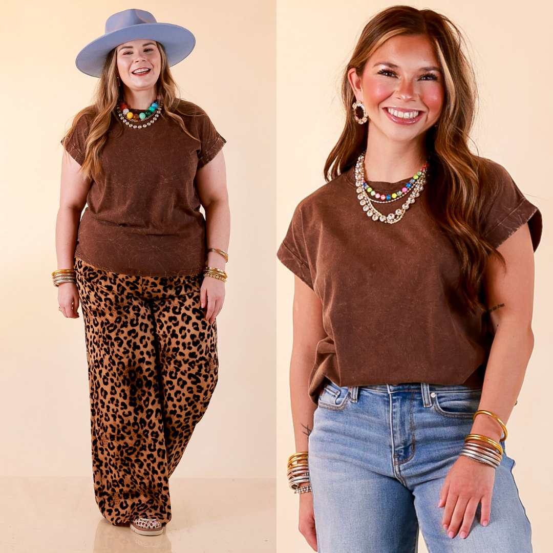 Chic Made Easy Short Sleeve Shirt in Chocolate Brown