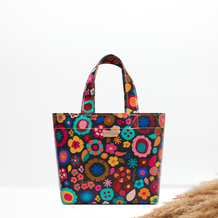 Consuela | Amelie Grab n&