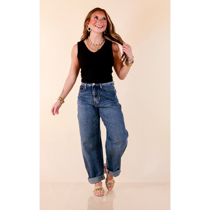 Simply Essential Sleeveless Ribbed Knit V Neck Tank Top in Black