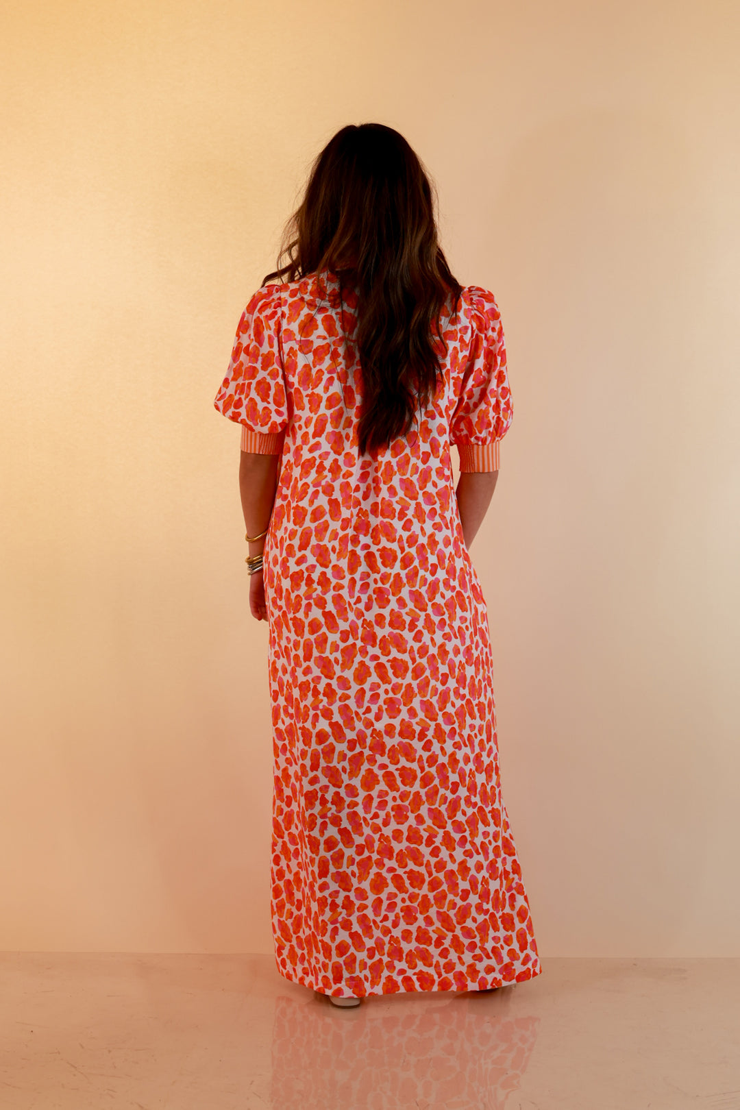Feeling Extra Leopard Print Midi Dress with Stripe Contrast Collar and Puff Sleeves in Pink and Orange