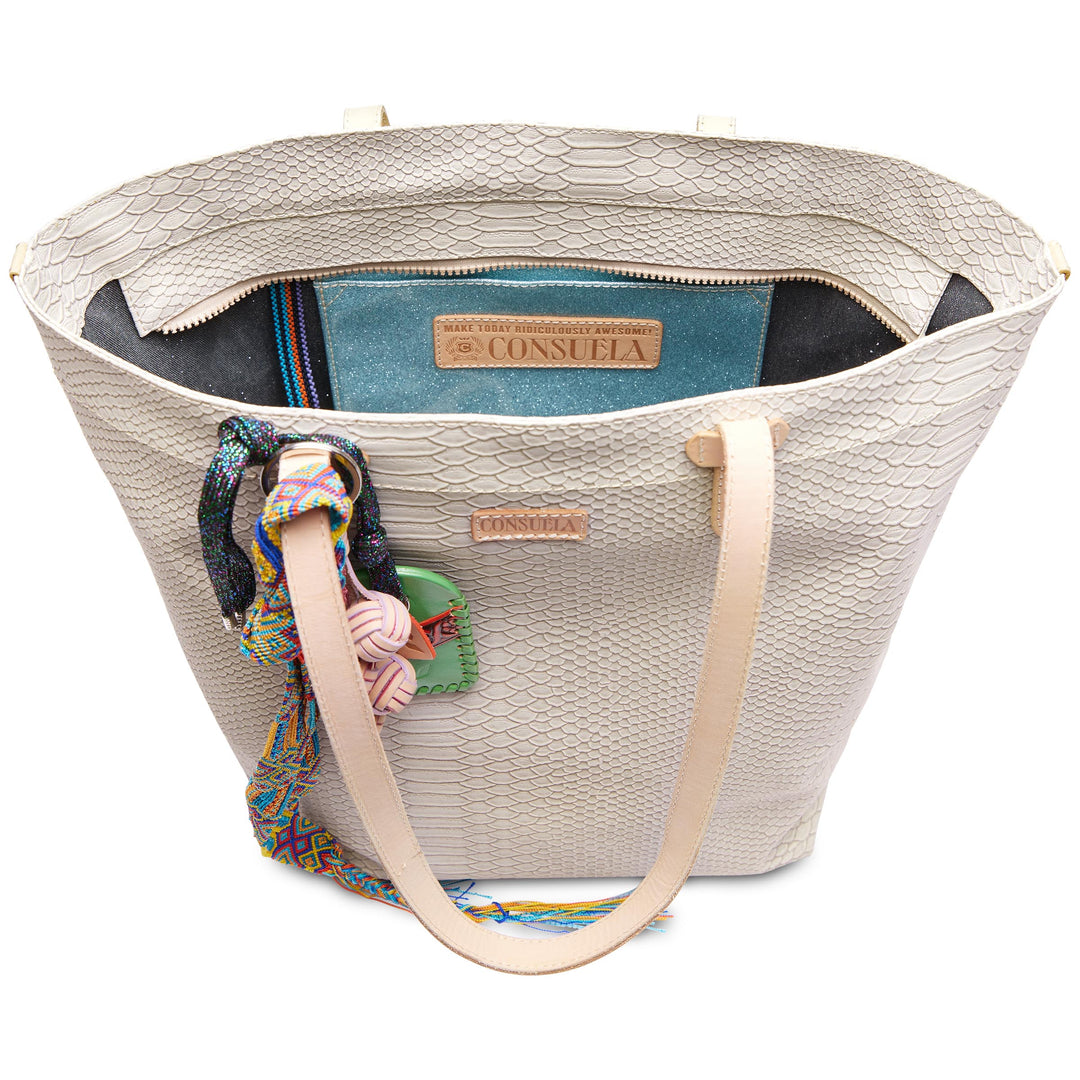 Consuela | Thunderbird Daily Tote