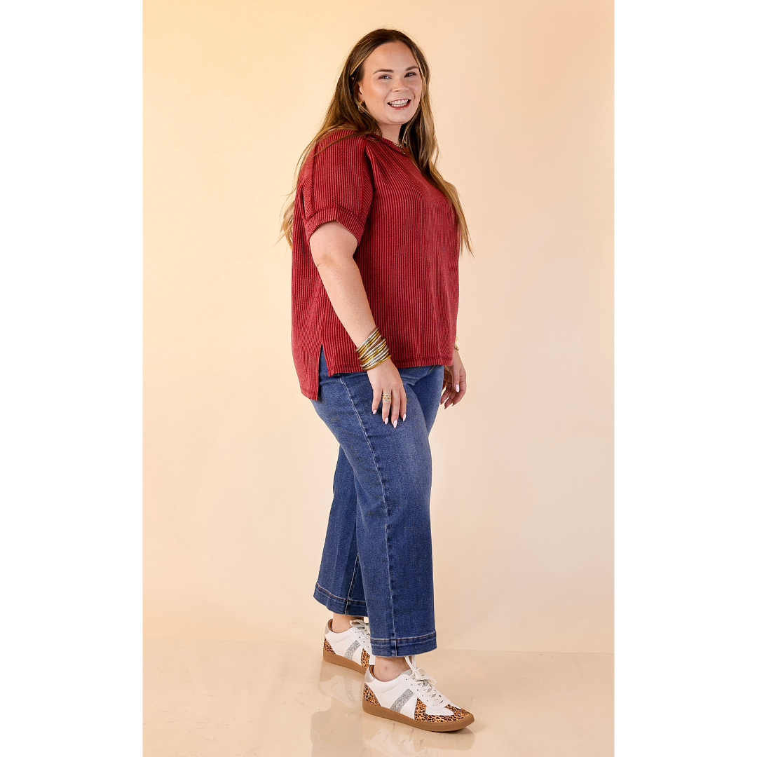 Daily Perfection Scoop Neck Short Sleeve Ribbed Top in Maroon