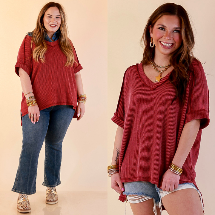 Models are wearing Daily Perfection Short Sleeve V-Neck Ribbed top in Maroon with Jeans. 