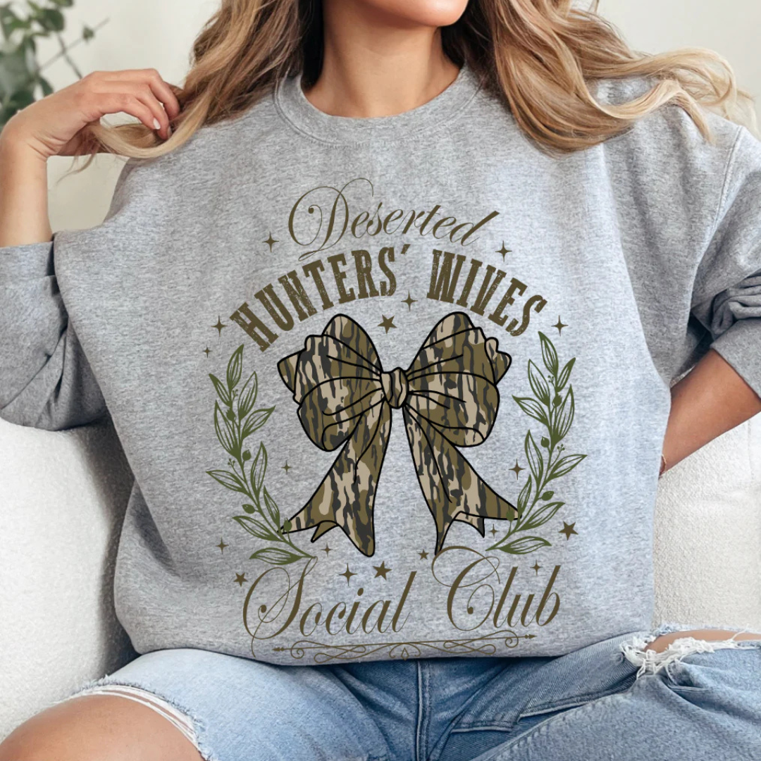 Online Exclusive | Deserted Hunters' Wives Social Club Graphic Sweatshirt in Heather Grey