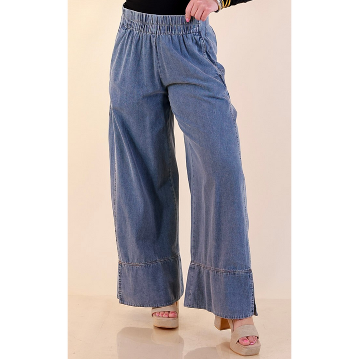 Easy on Repeat Wide Leg Cropped Denim Pant with Elastic Waistband and Seam Detail in Medium Wash