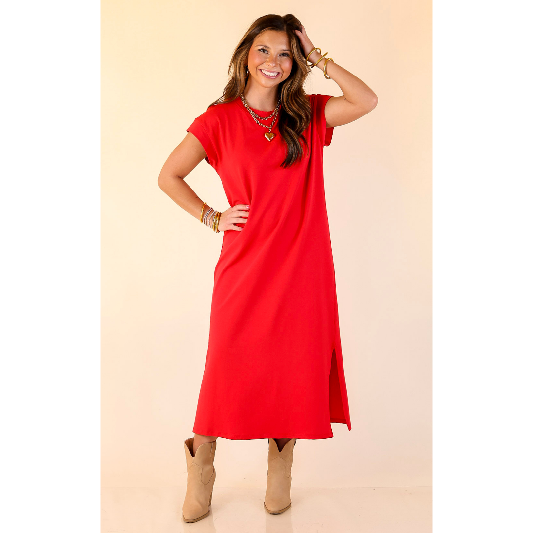 Effortlessly Lovely Short Sleeve Midi Tee Shirt Dress in Red