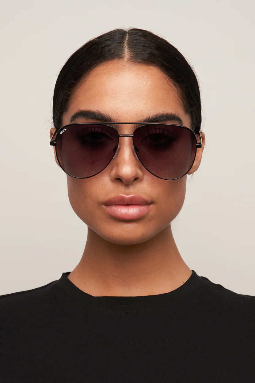 Otra Eyewear | Era Classic Aviator Black Frame Sunglasses in Smoke Fade
