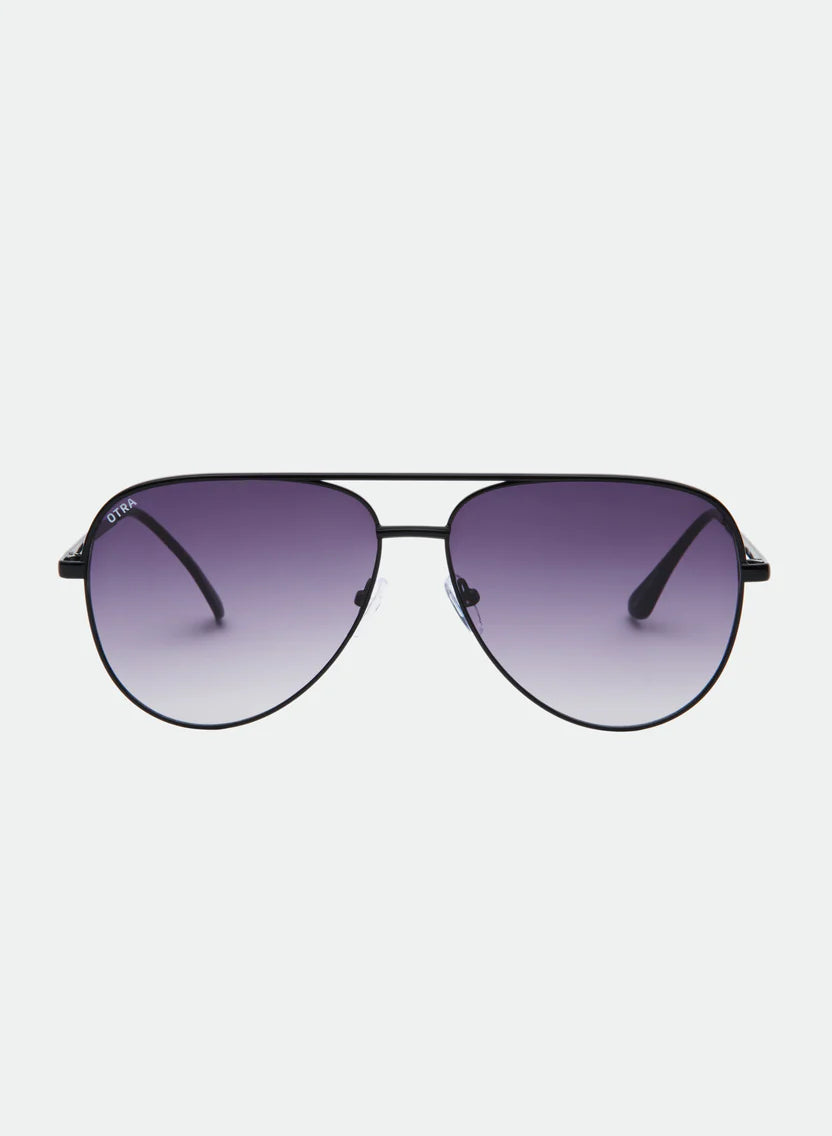 Otra Eyewear | Era Classic Aviator Black Frame Sunglasses in Smoke Fade