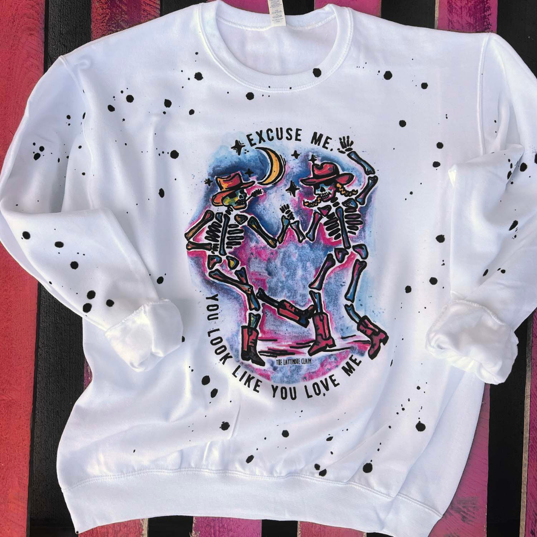 Online Exclusive | Excuse Me, You Look Like You Love Me Graphic Sweatshirt in White