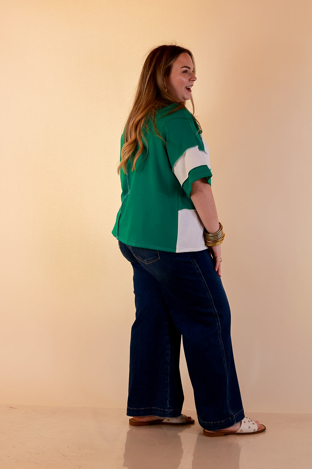 Simply Striking Color Block Rugby Style Wide Stripe Relaxed Short Sleeve Top in Kelly Green