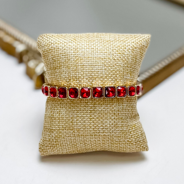Fancy &amp; Co | The Color Me Cute Stretch Bracelet in Multiple Color Options