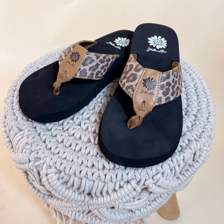 Yellow Box | Ferlia Flip Flop in Natural