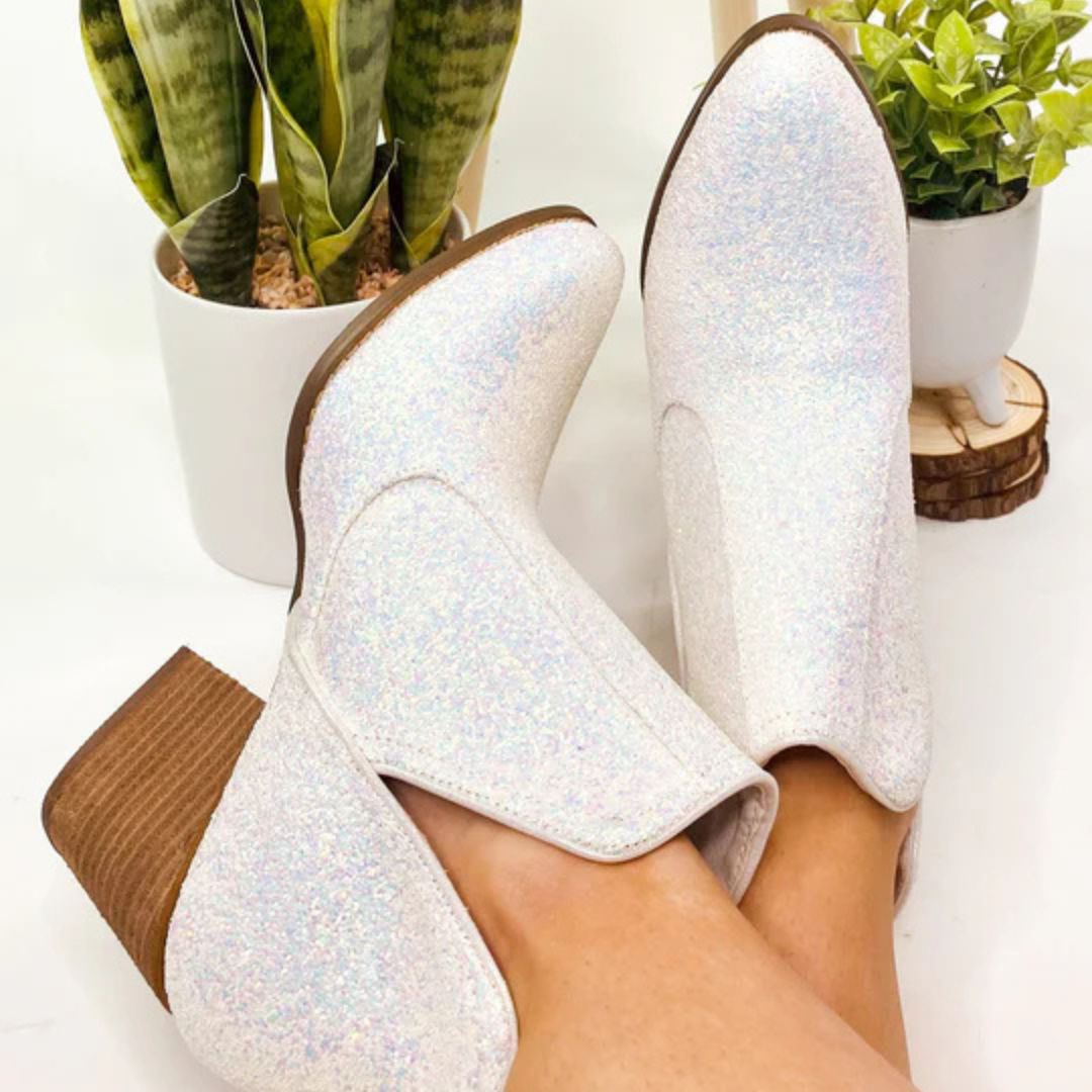 Online Exclusive | Fiera Glitter Booties in White