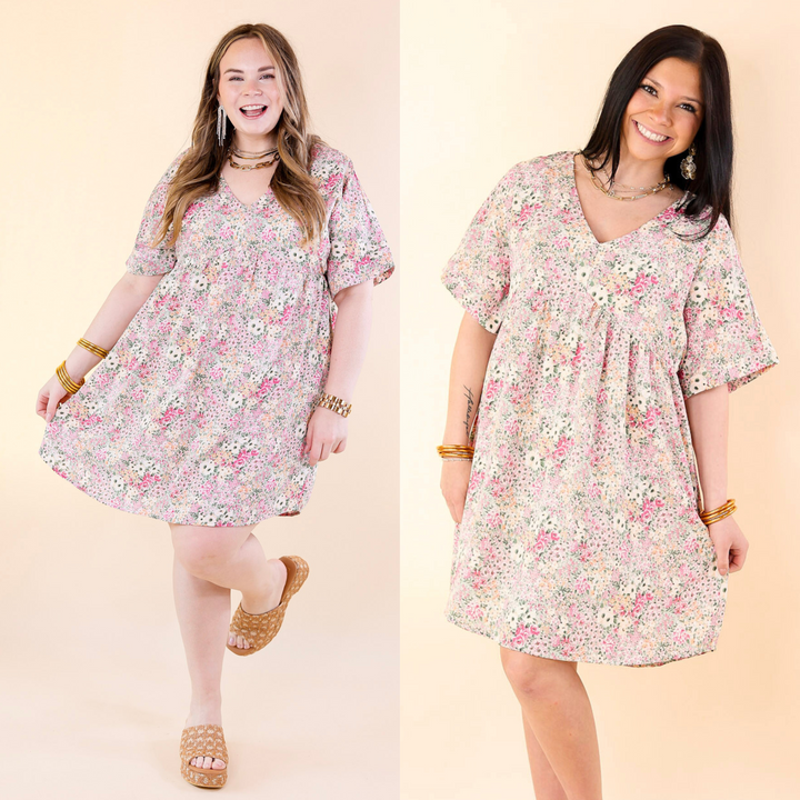 Fresh Blossoms Floral Print Babydoll Dress with V Neck in Green