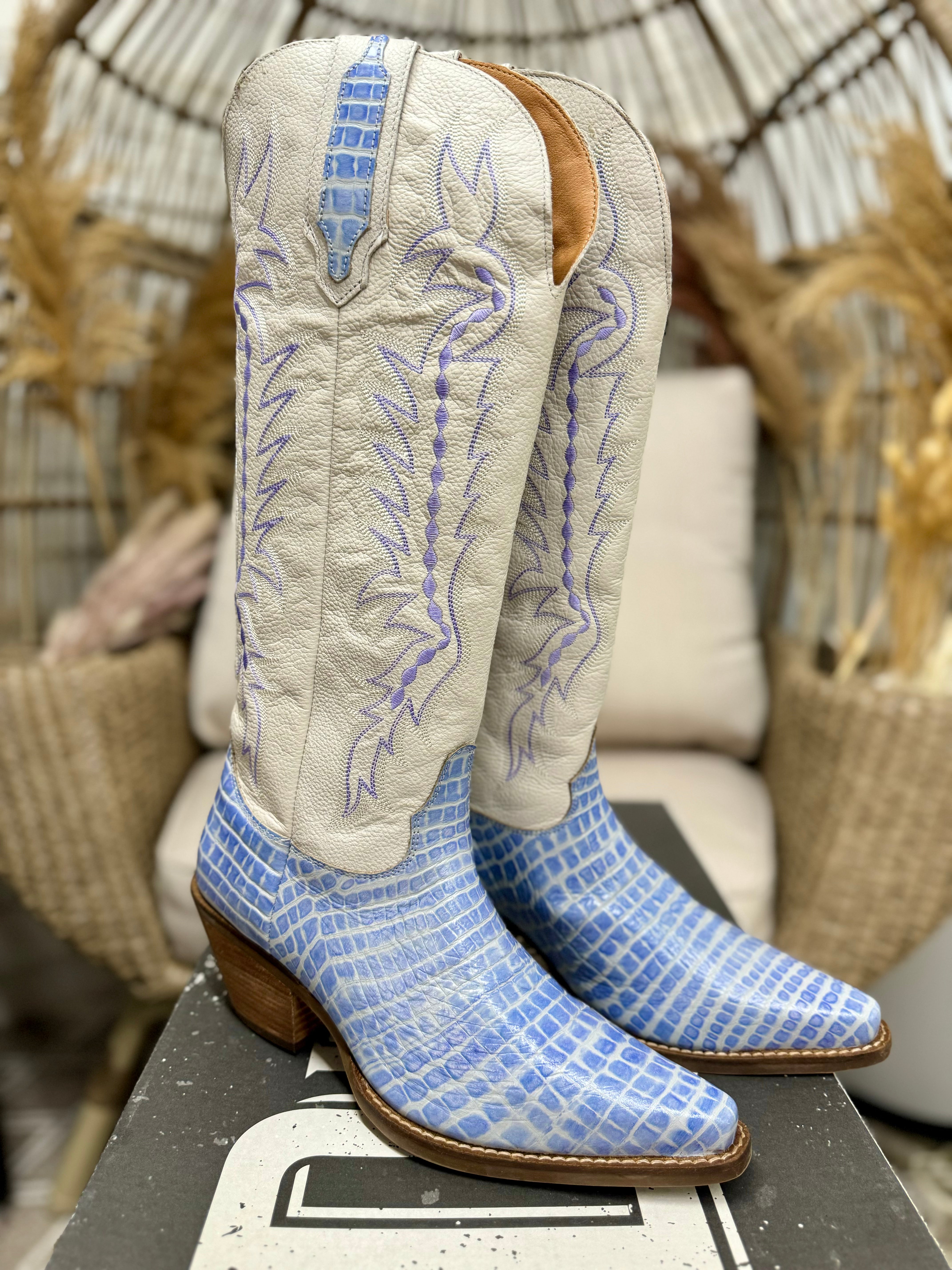 *DISCONTINUED* Dingo | High Lonesome Leather Cowboy Boots in Periwinkle Purple - Last Chance Size 9.5 - Giddy Up Glamour Boutique