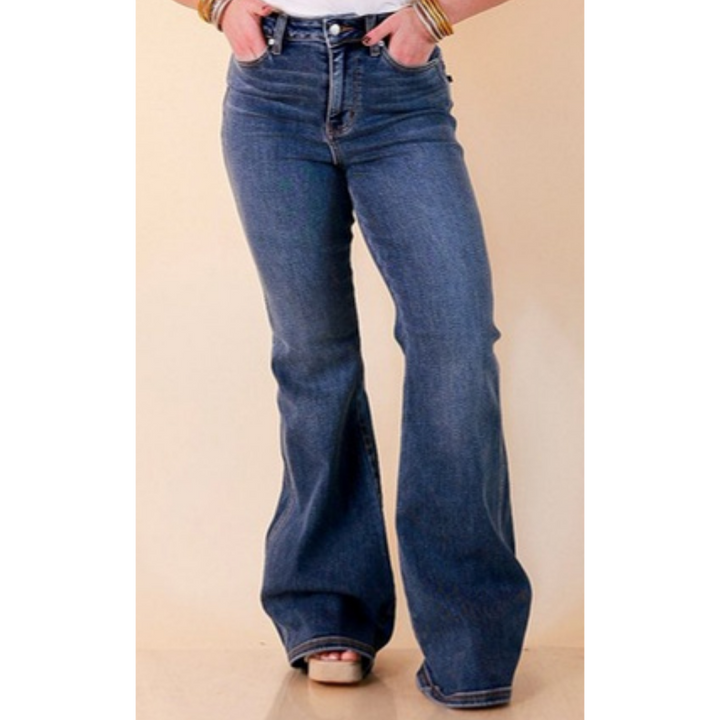 Good as Gold flare jeans in medium wash