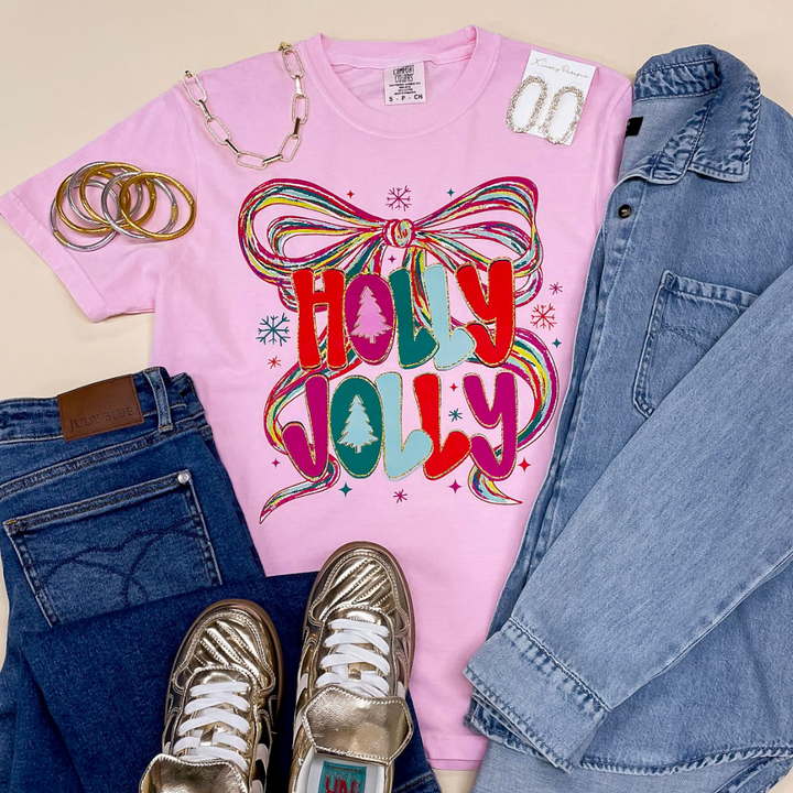 Pink tee printed with &