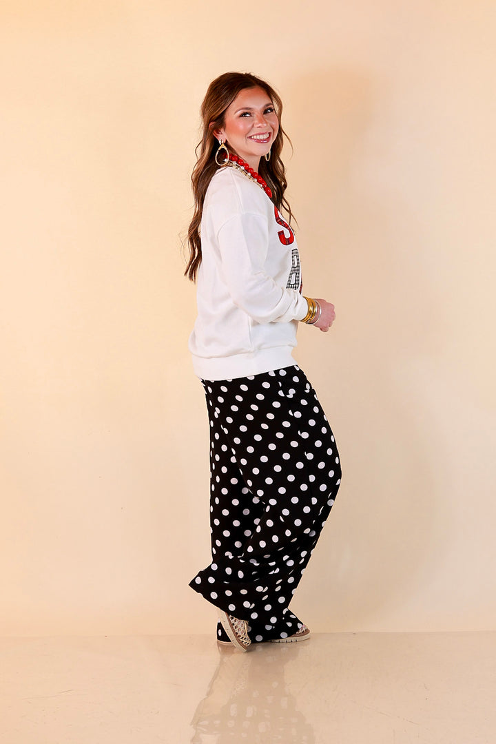 Hurry Down the Chimney Santa Baby Sweatshirt in White