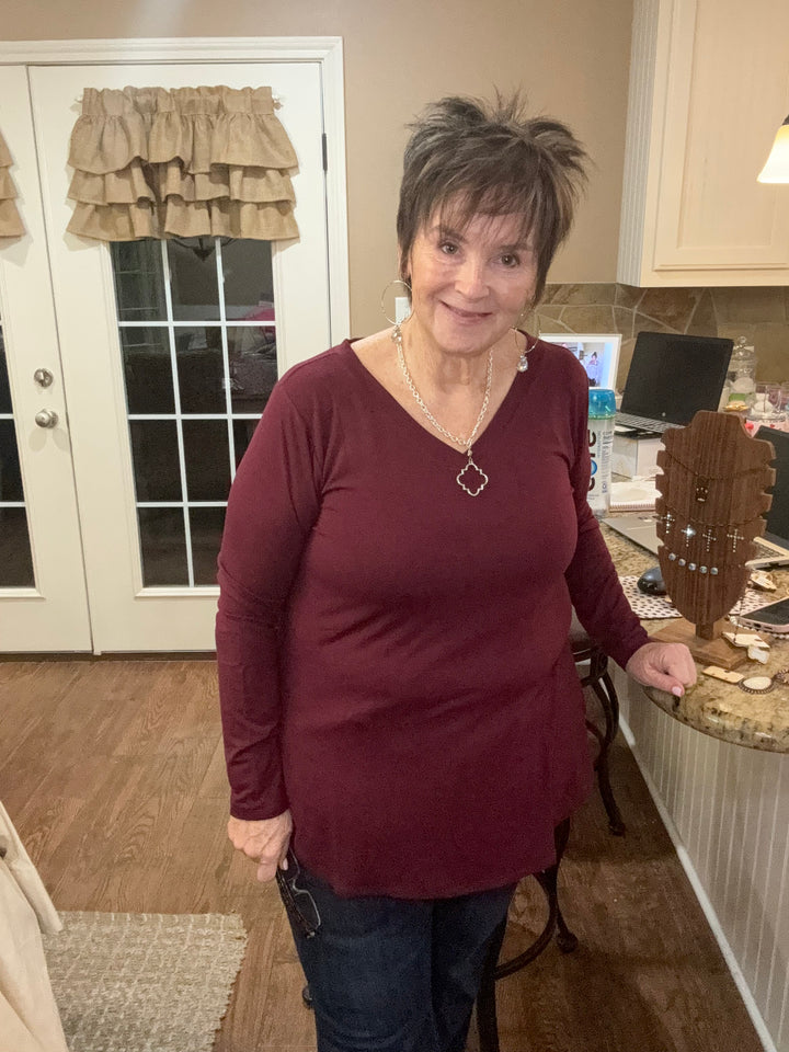 Simple V Neck Solid Long Sleeve Tee in Dark Burgundy