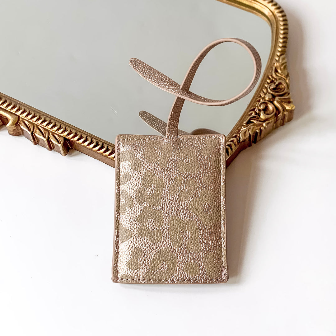 Hollis | Luggage Tag in Leopard - Giddy Up Glamour Boutique