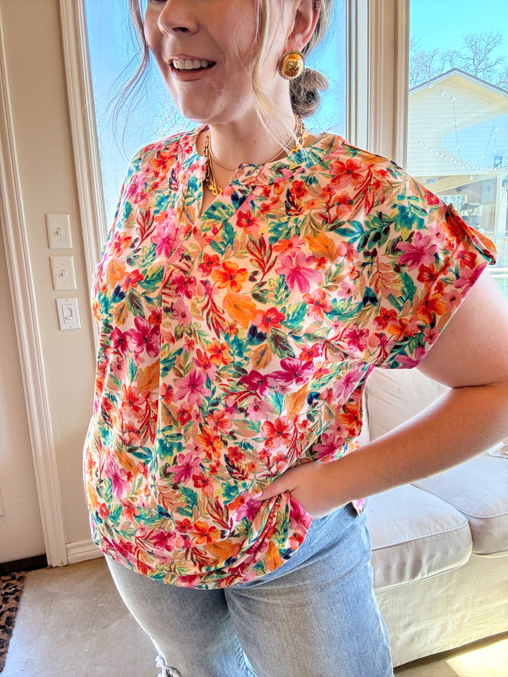Downtown Darling Floral Print Short Sleeve Tunic Top in Pink Mix - Giddy Up Glamour Boutique