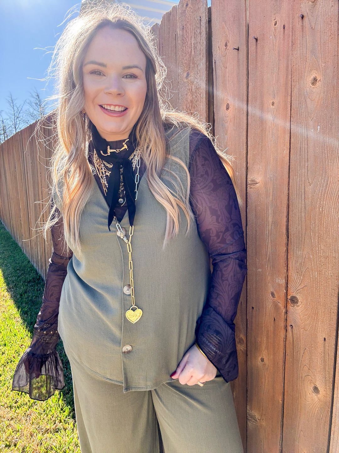 Bridle and Brass Snaffle Bit Scarf Slide Charm Accessory in Gold Tone