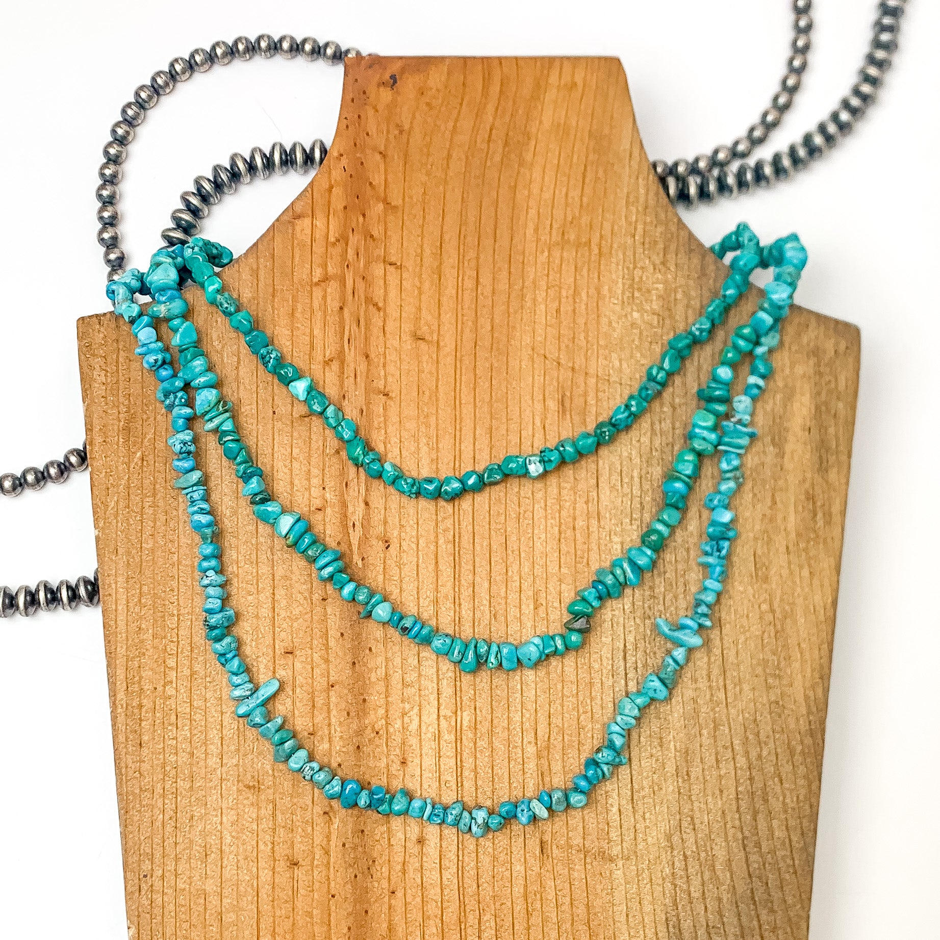 Luane Begay | Navajo Handmade Kingman Turquoise Chip Necklace - Giddy Up Glamour Boutique