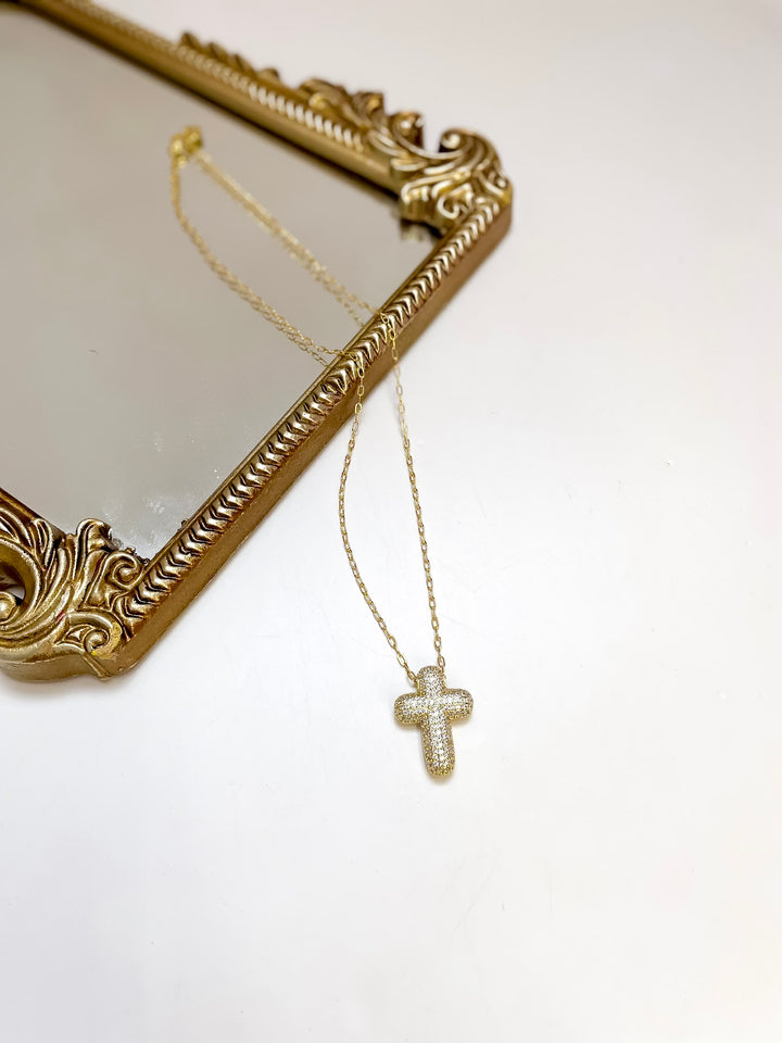 Treasure Jewels | Faithful Glow Pave Cross Chain Necklace in Gold