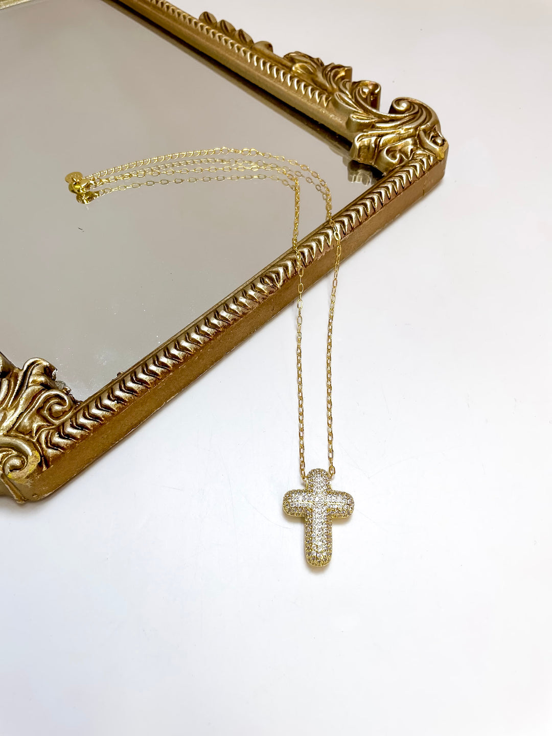 Treasure Jewels | Faithful Glow Pave Cross Chain Necklace in Gold