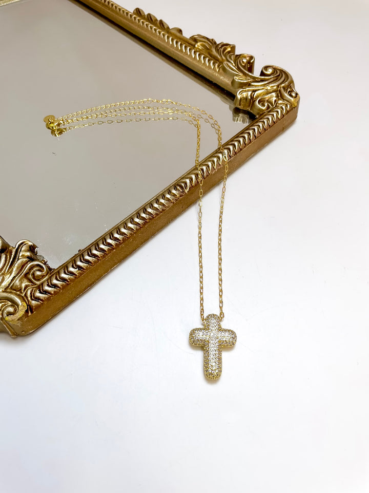 Treasure Jewels | Faithful Glow Pave Cross Chain Necklace in Gold