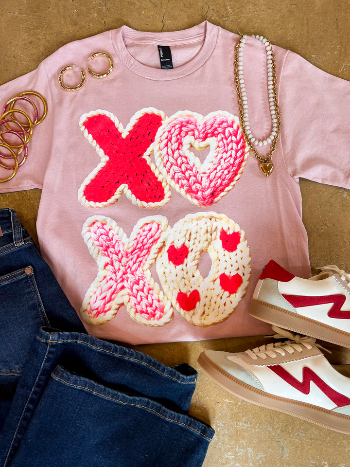 Stitched with Love XOXO Faux Yarn Short Sleeve Graphic Tee in Dusty Rose Pink