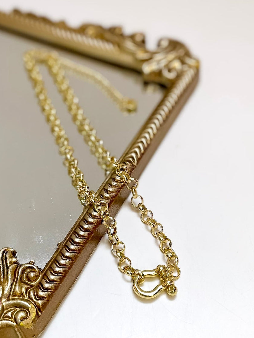 Treasure Jewels | Golden Link Clasp Necklace with Lock Charm in Gold