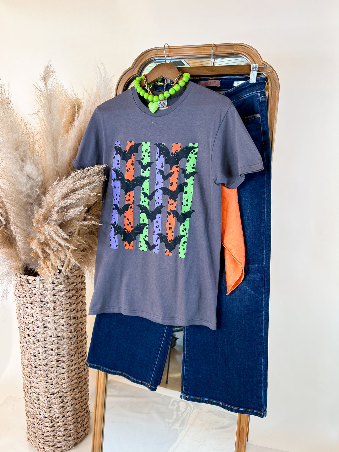 Halloween Bats Short Sleeve Graphic Tee in Charcoal Grey