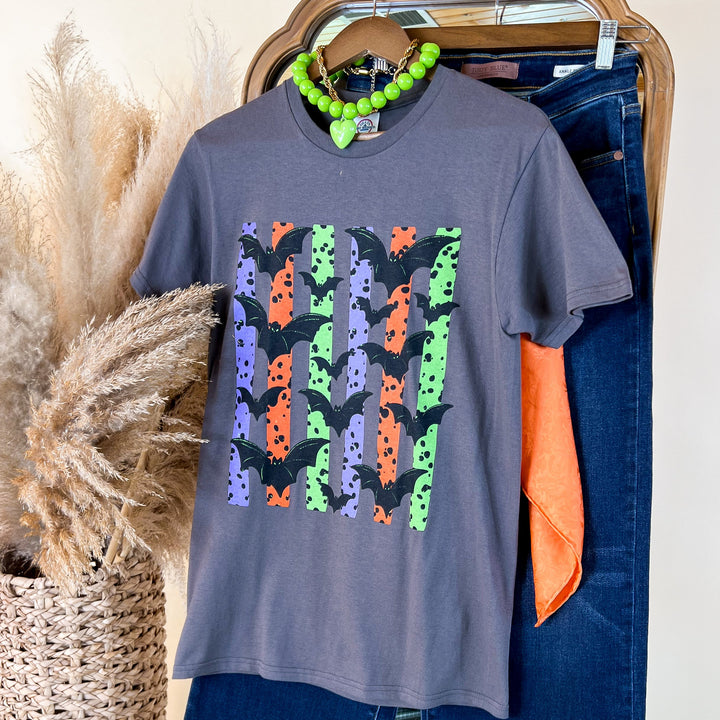 Halloween Bats Short Sleeve Graphic Tee in Charcoal Grey
