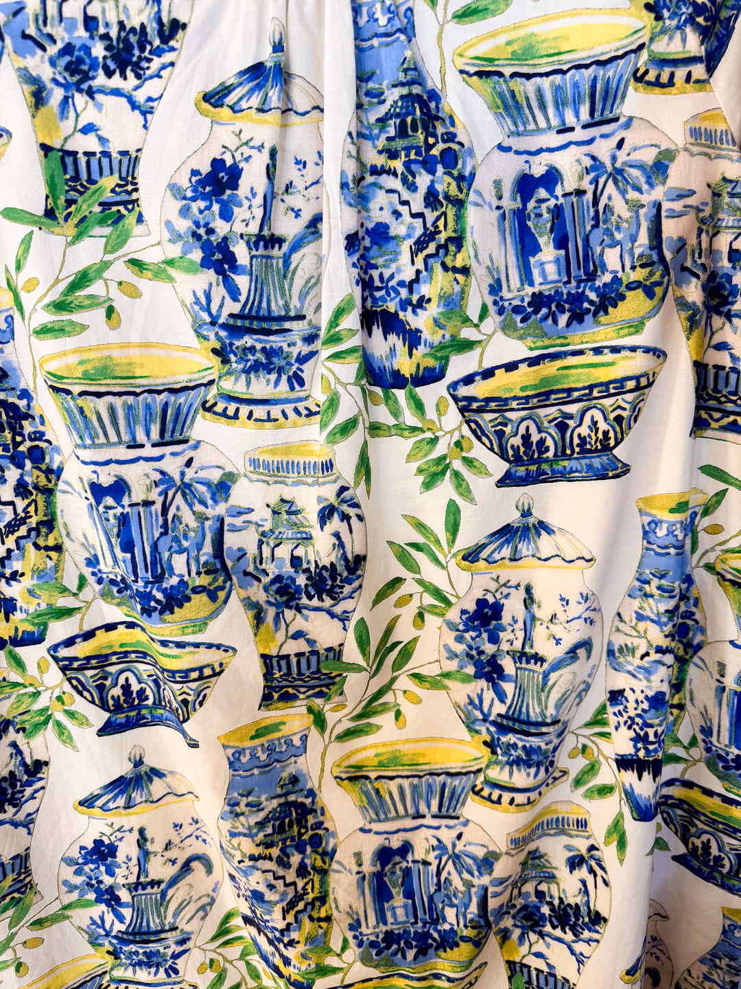 Coast is Clear Vase Print Contrast Trim Top with Puff Sleeves in Blue Multi