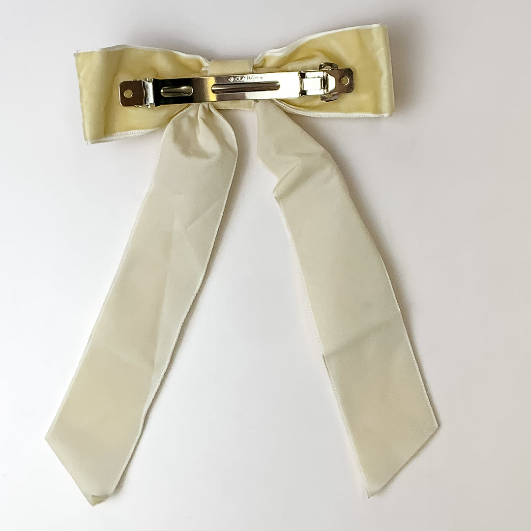 City Sunset Velvet Bow in Cream - Giddy Up Glamour Boutique