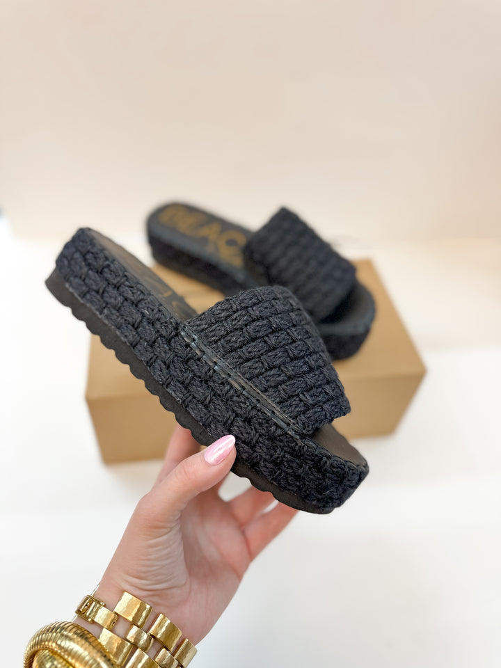 Matisse | Del Mar Platform Sandal in Ebony Black - Giddy Up Glamour Boutique