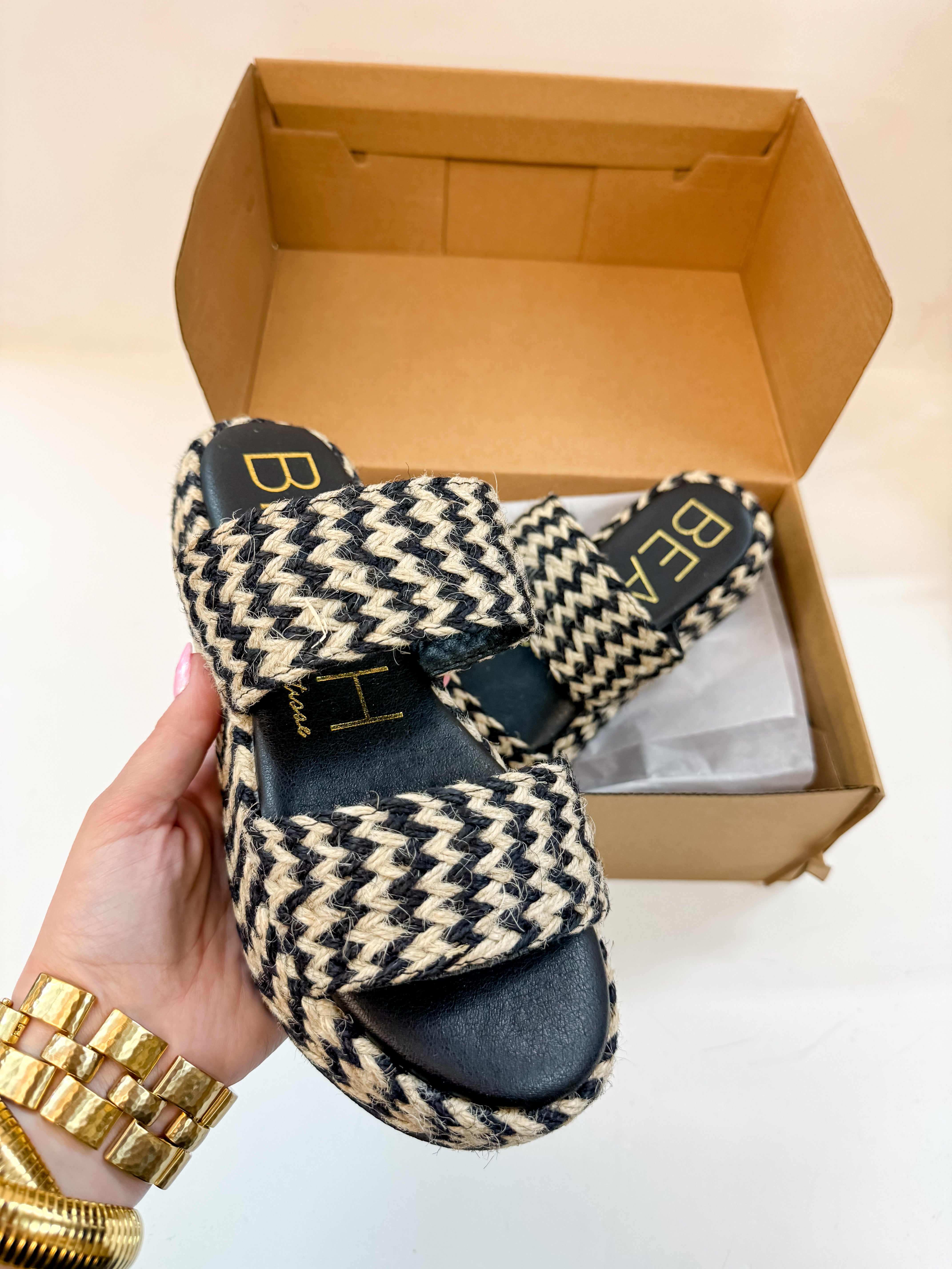 Matisse | Borderline Multi-Color Platform Sandal in Black - Giddy Up Glamour Boutique