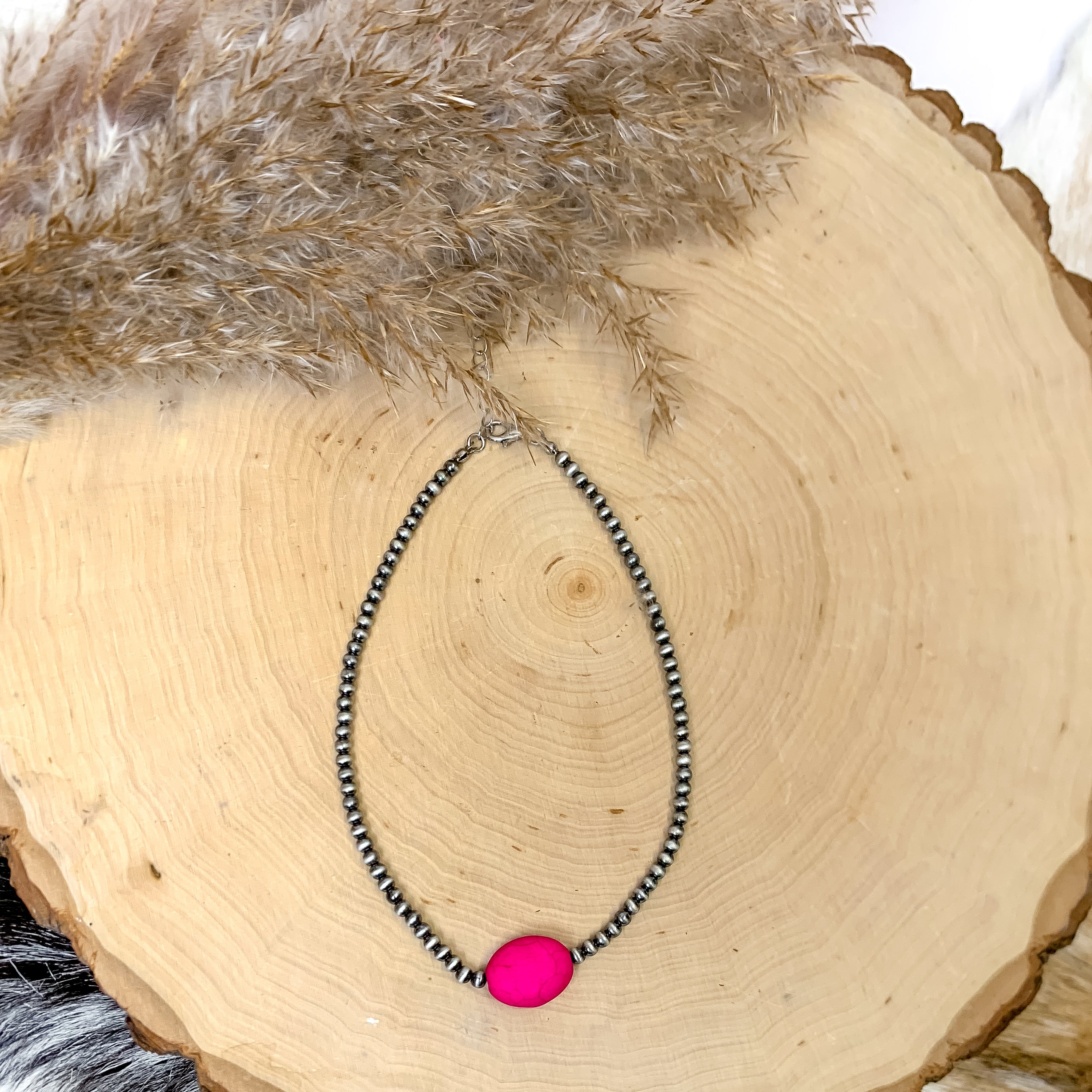 Small Faux Navajo Pearls Choker Necklace in Silver Tone with Fuchsia Pink Oval Stone
