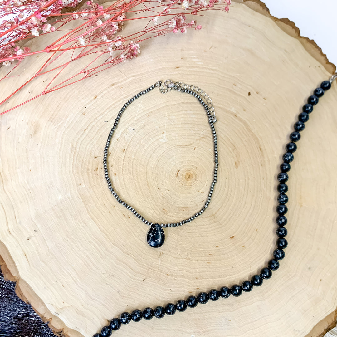 Small Faux Navajo Pearls Choker Necklace in Silver Tone with Black Teardrop Stone - Giddy Up Glamour Boutique