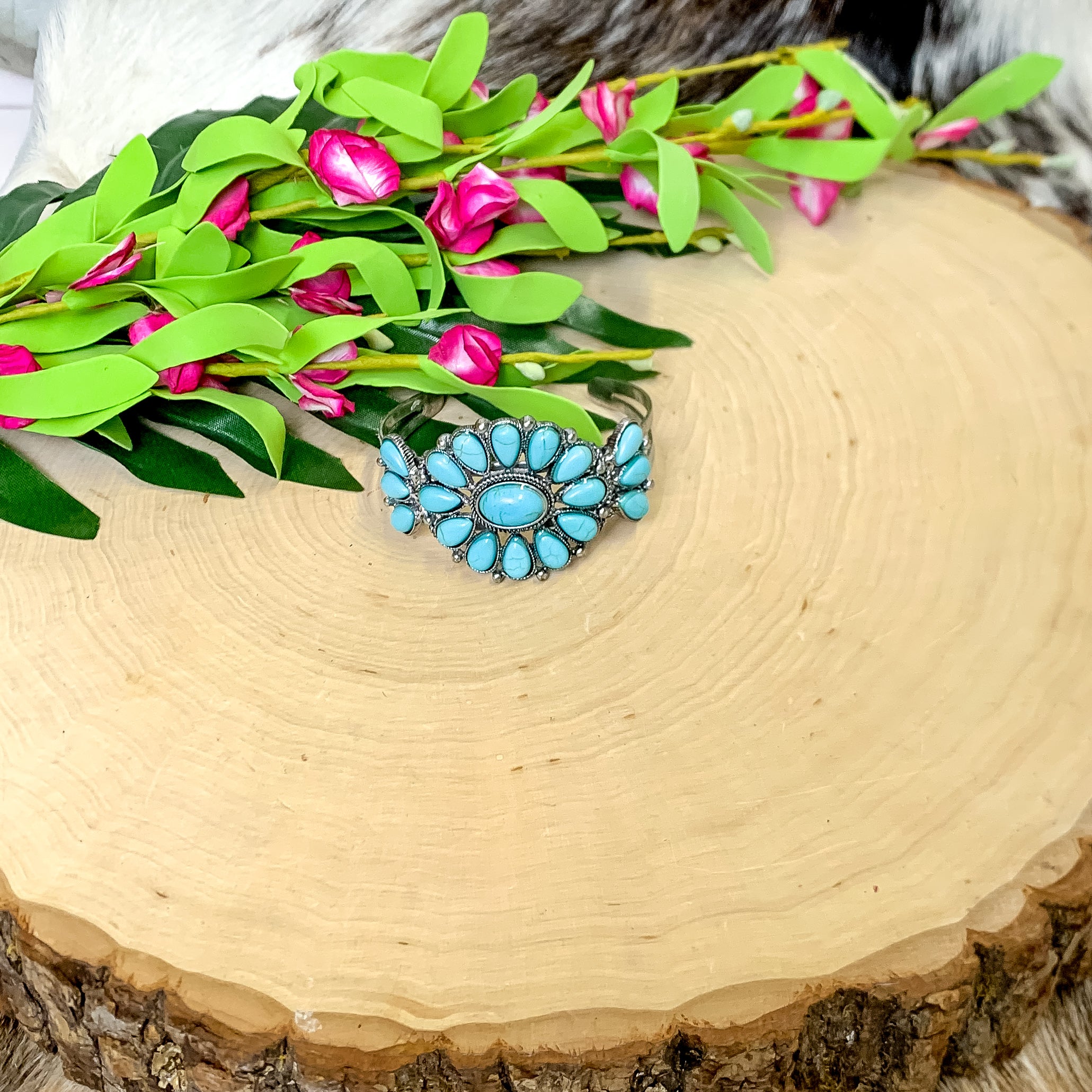 Turquoise Oval Stone Cluster Cuff Bracelet
