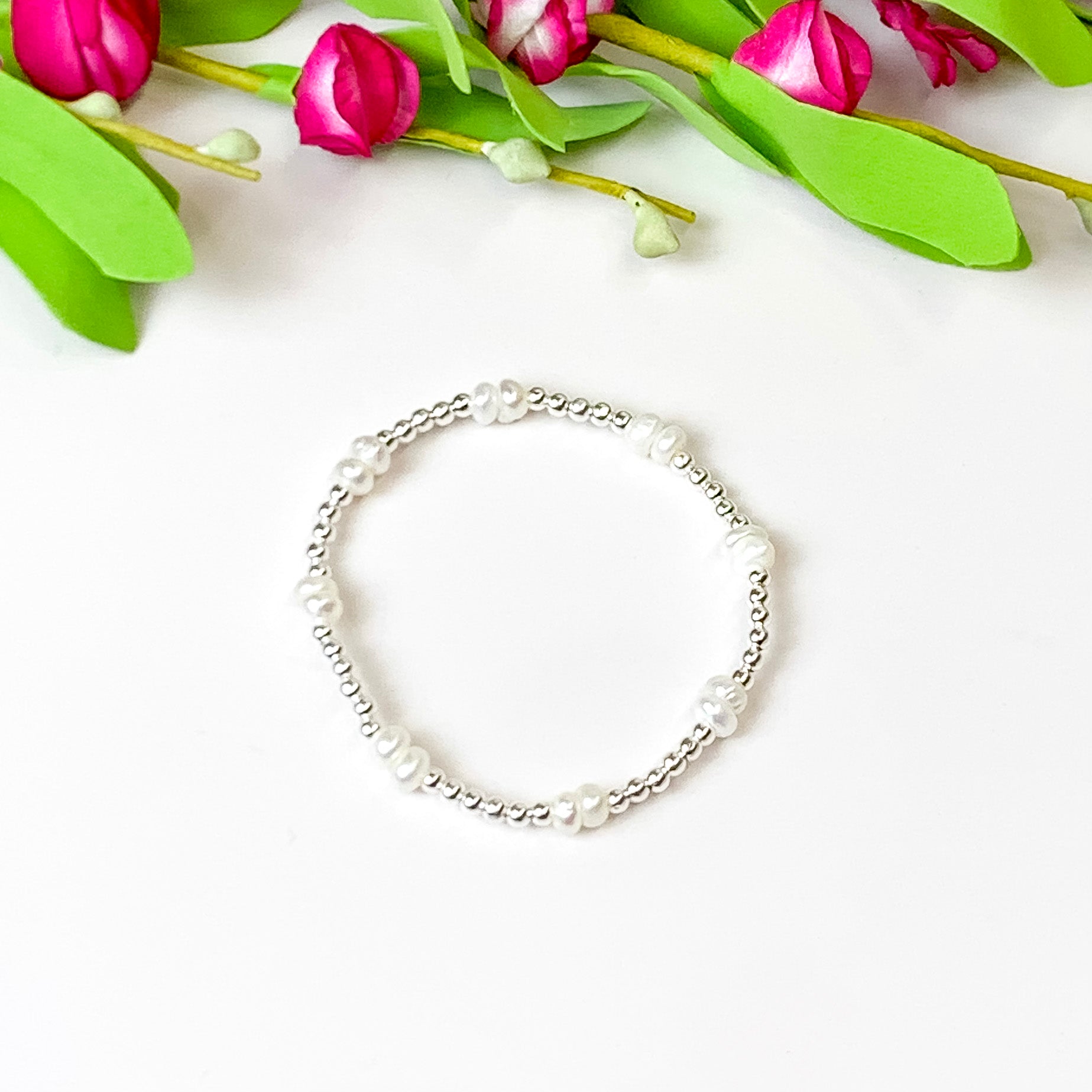 Beaded Blondes | Coastal Pearl Bracelet in Silver - Giddy Up Glamour Boutique