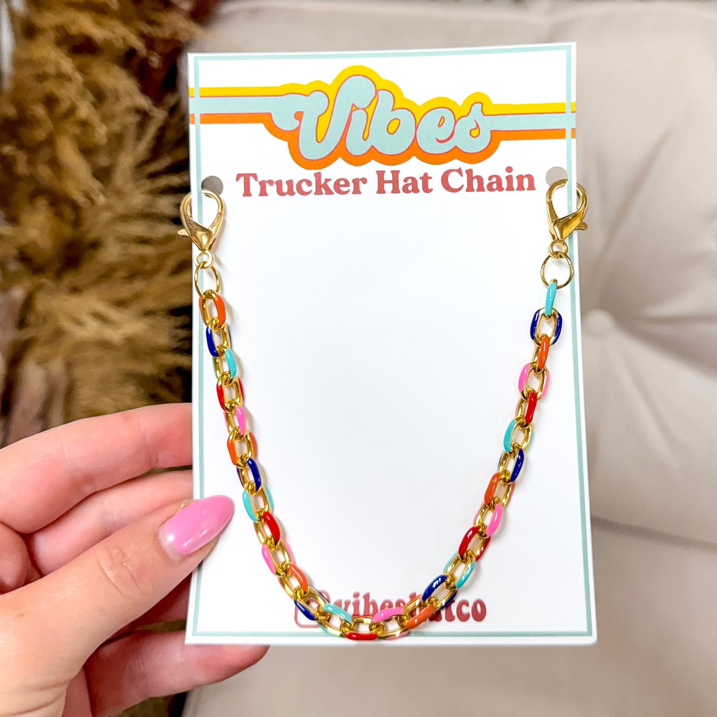 Trucker Hat Chain in Multicolored and Gold