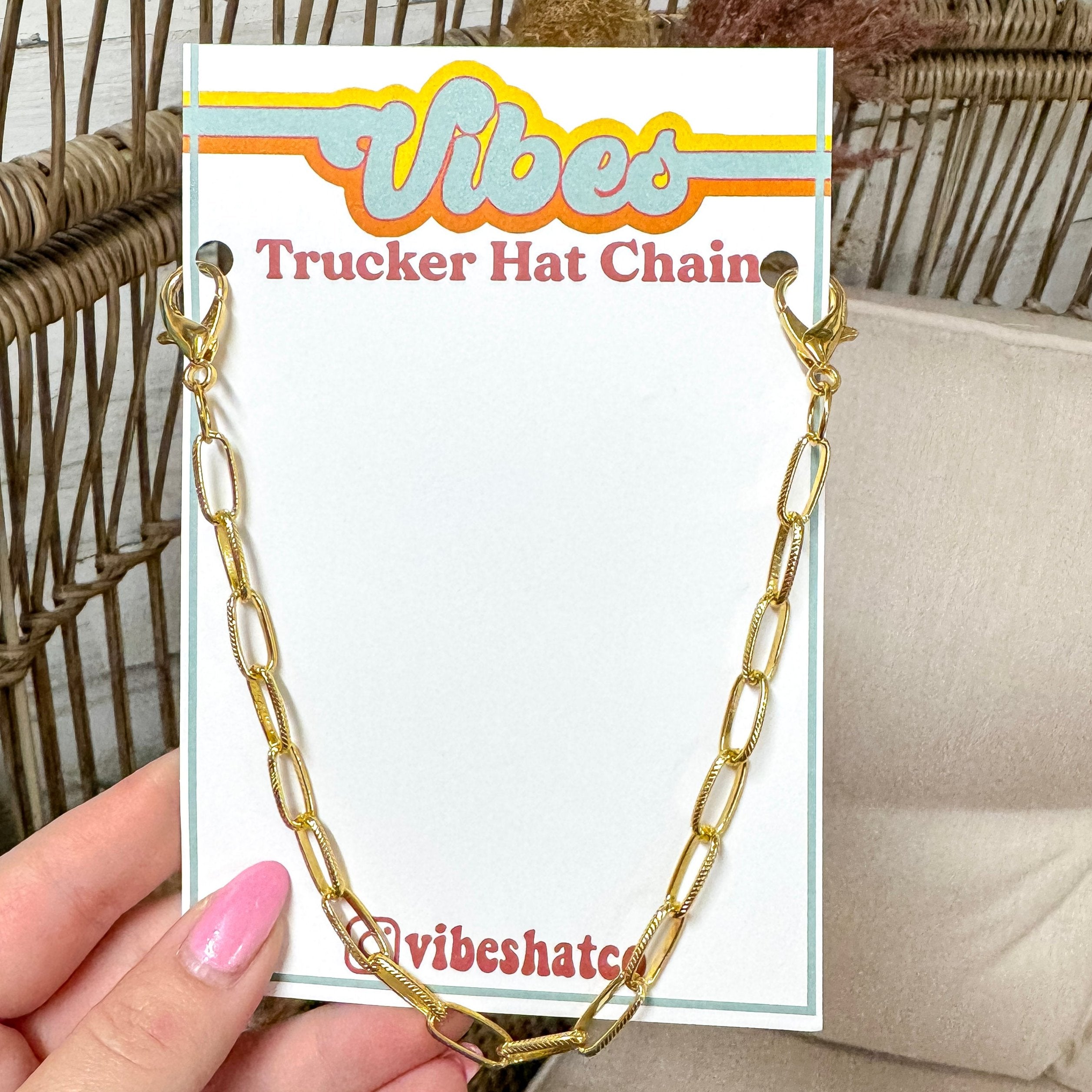 Trucker Hat Chain in Gold Paperclip