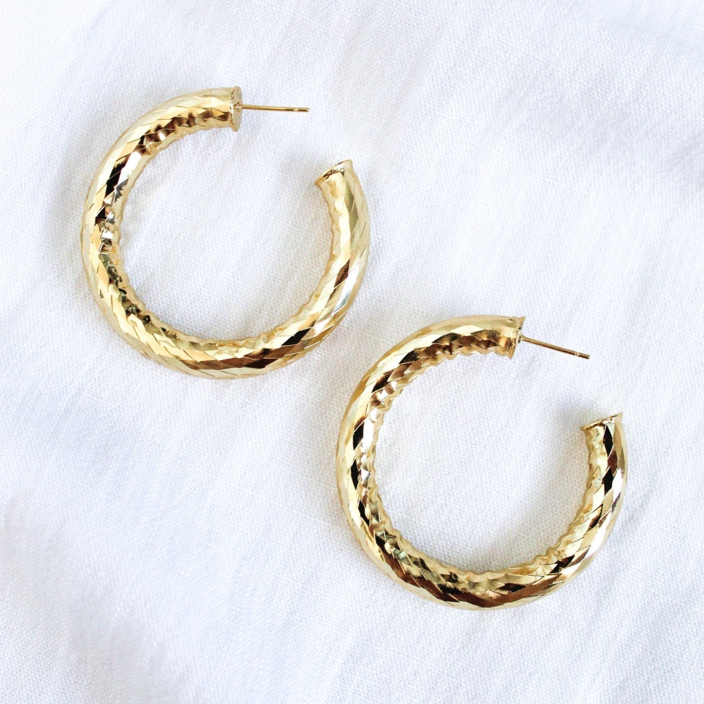 Kinsey Designs | Jasmine Small Hoop Earrings - Giddy Up Glamour Boutique