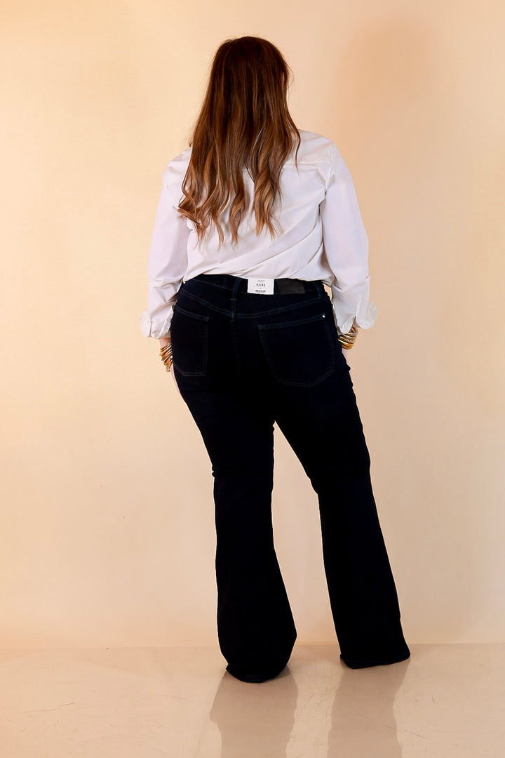 Judy Blue Best Foot Forward Flare Jeans in Dark Wash