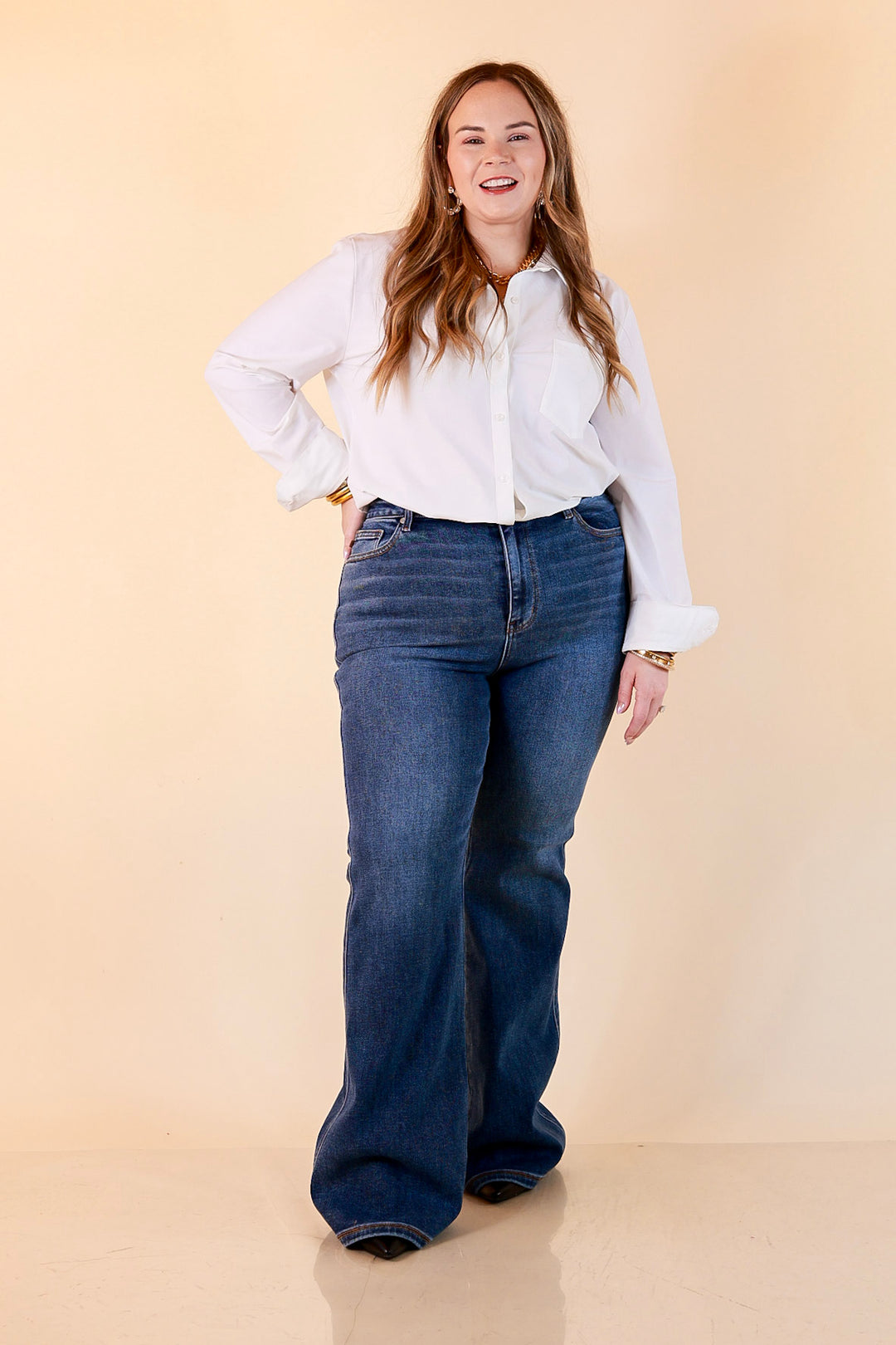 Judy Blue Good as Gold Flare Jeans in Medium Wash