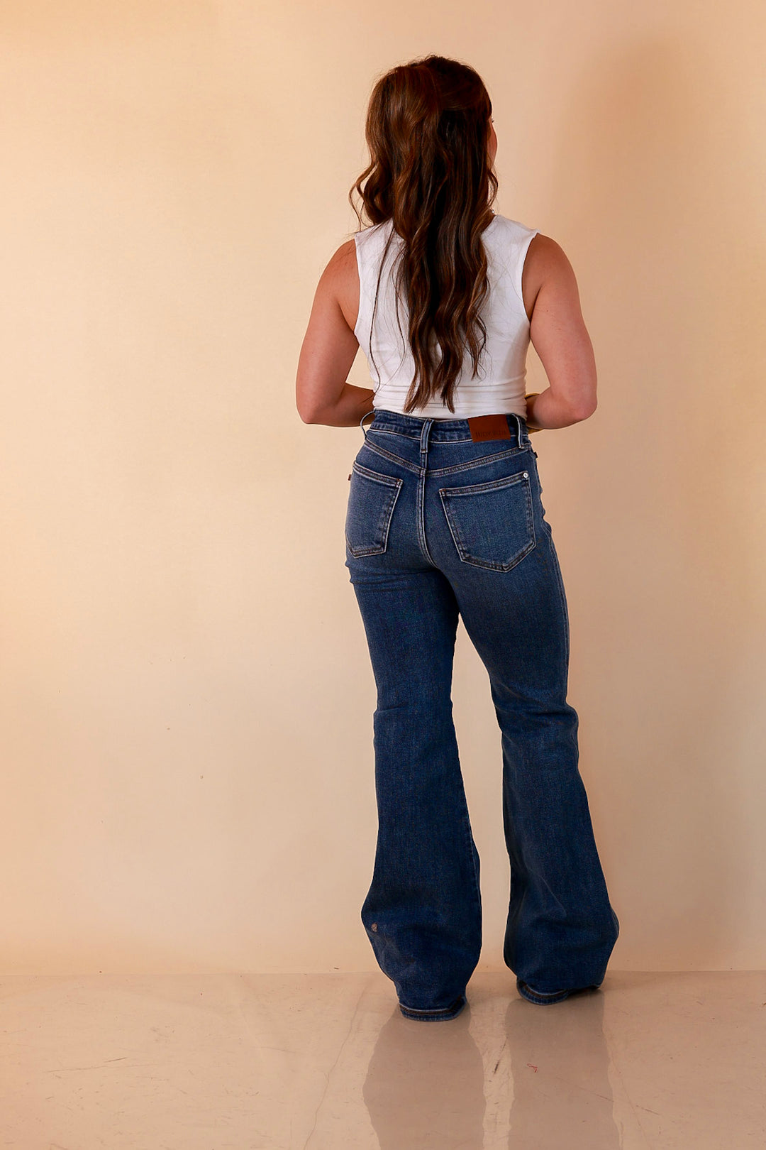Judy Blue Good as Gold Flare Jeans in Medium Wash